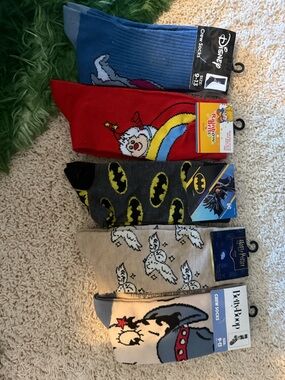 Pack of 5 Novelty Crew Socks - Disney, Batman, Betty Boop & More - Multicolor